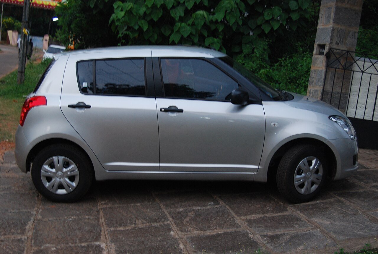 Maruti Swift city drive